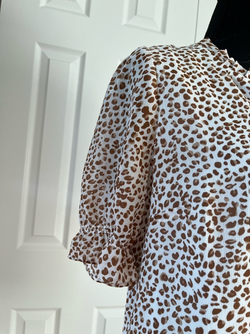 J Crew Leopard Print Blouse Medium - Picture 5 of 7